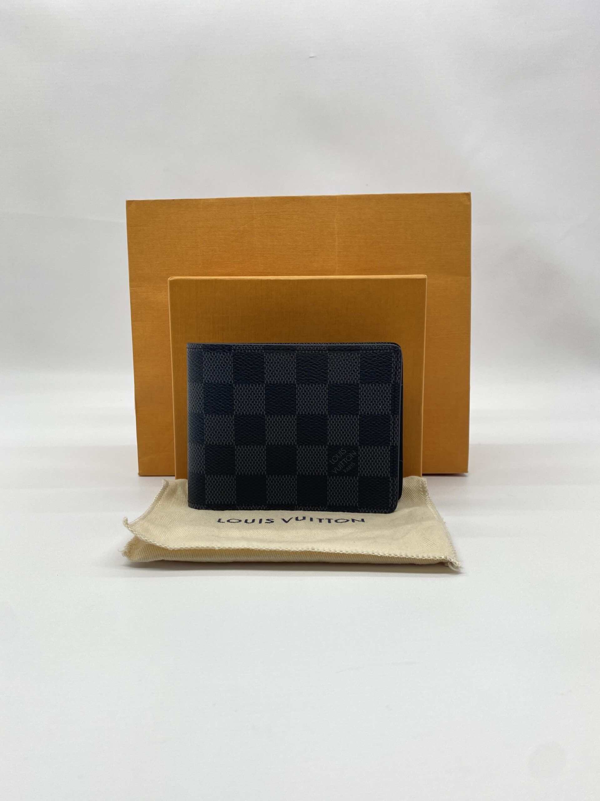 Louis Vuitton Multiple Bi-Fold Wallet Damier Graphite Black