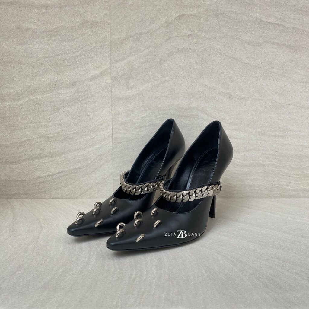 Givenchy Pumps With Chain Black