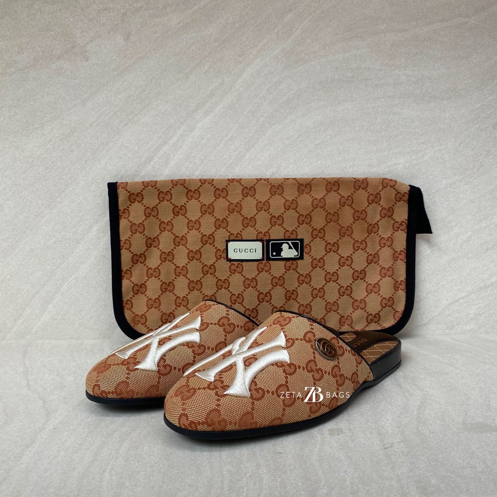 Gucci Gucci X Ny Yankees Mules GG Canvas Ny Logo