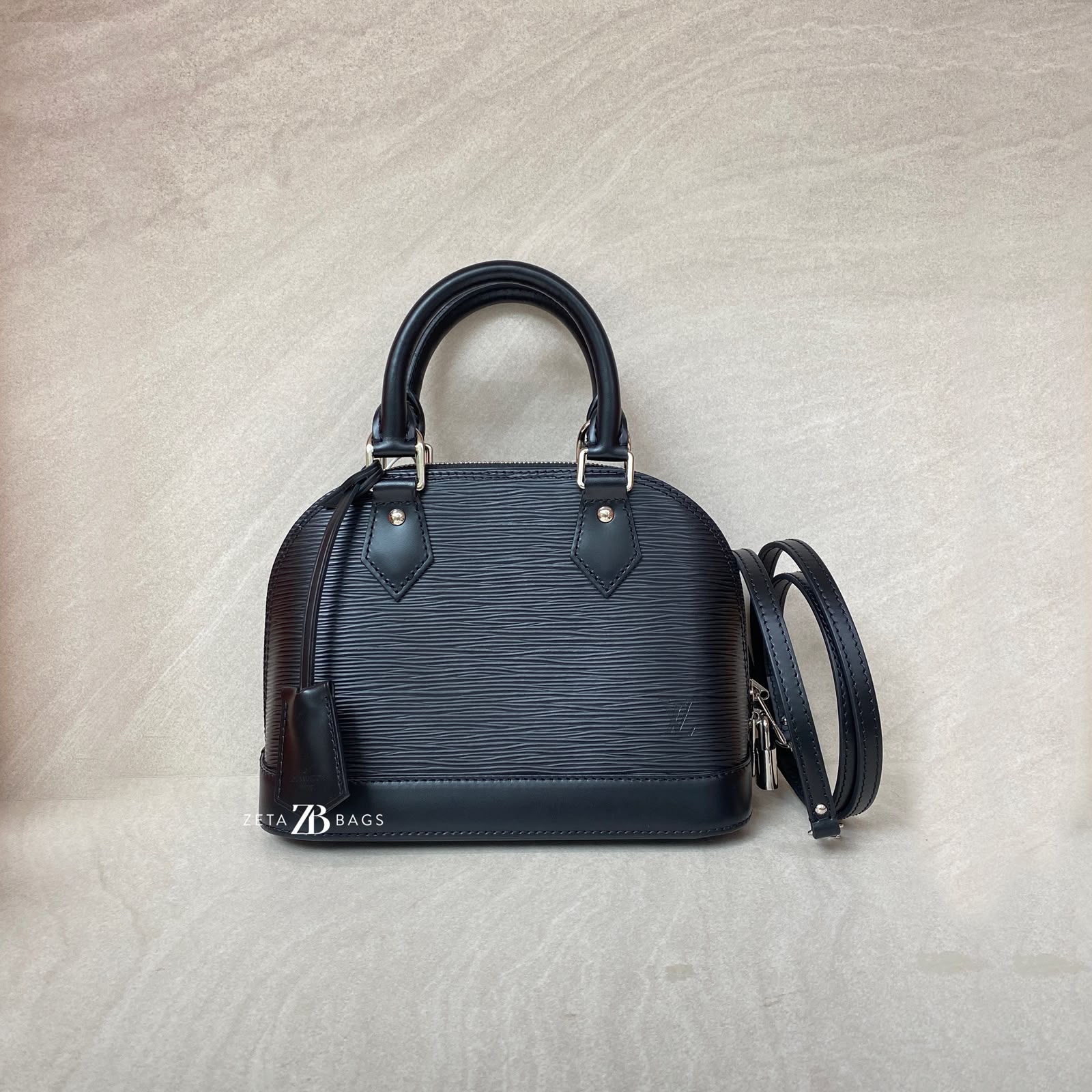 Louis Vuitton Alma BB Epi Noir SHW