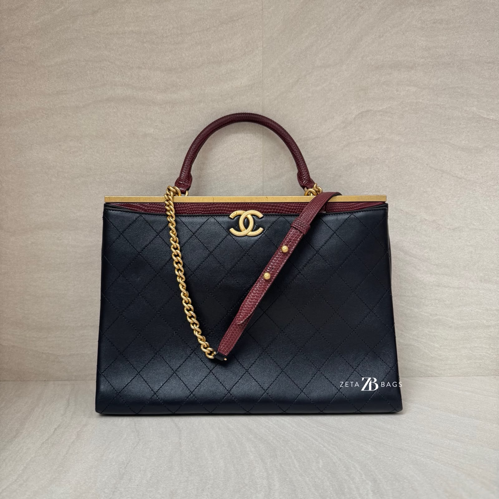 Coco Luxe Large Black GHW