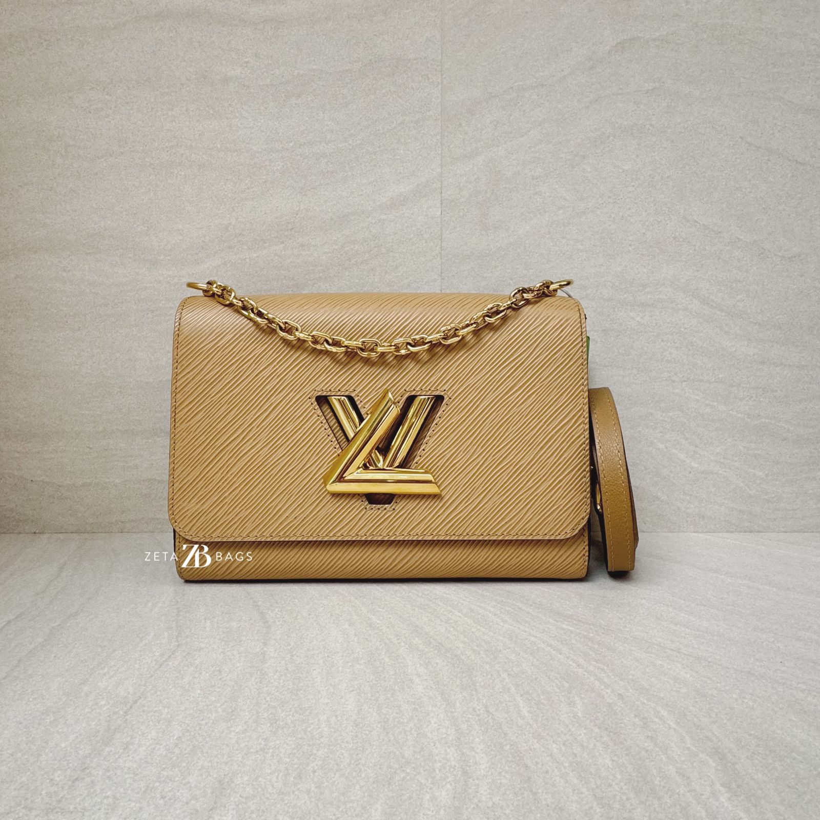Louis Vuitton Twist MM Epi Black Brown GHW