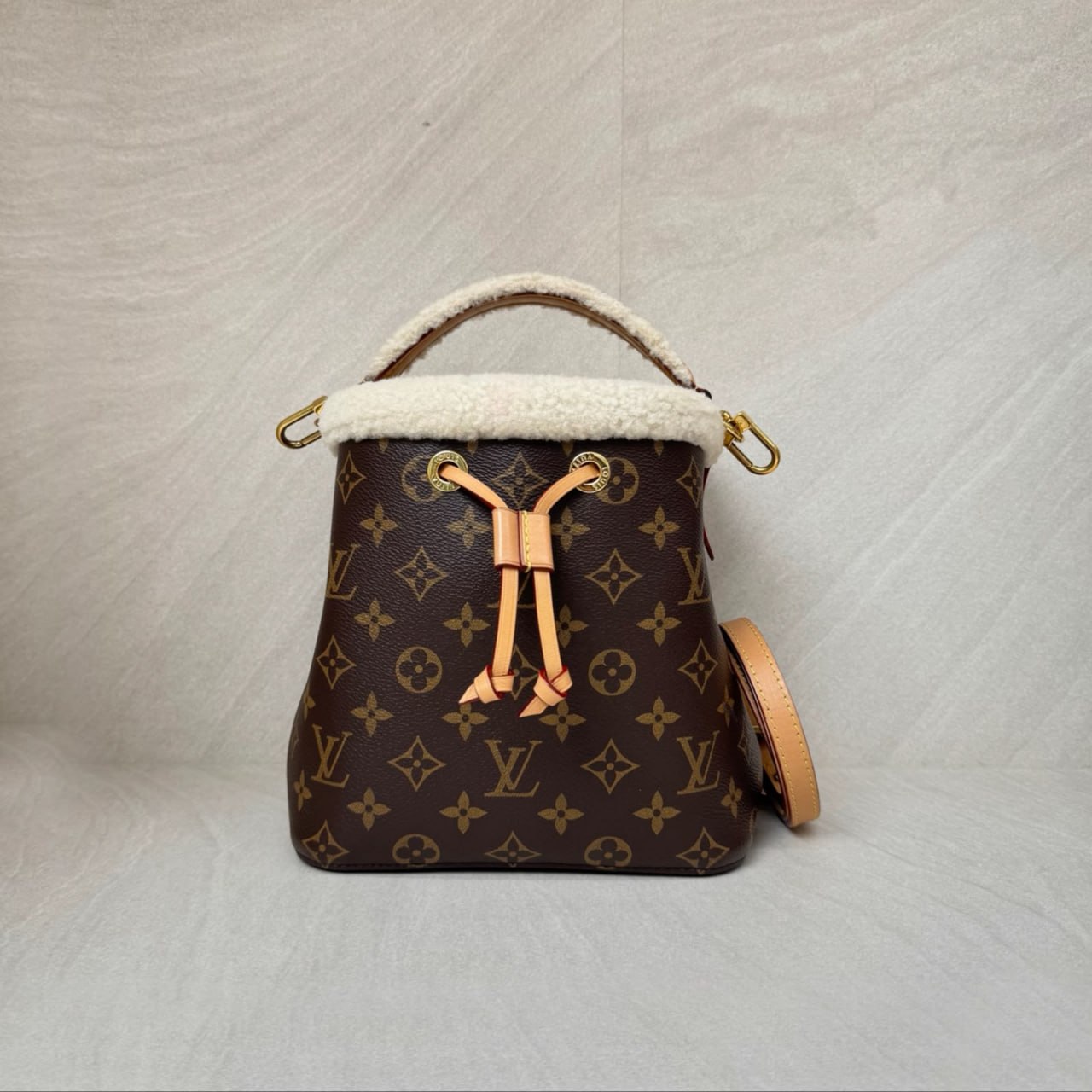 Louis Vuitton Neo Noe BB Monogram Shearling Cozygram With Chip