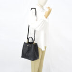 Louis Vuitton Neo Noe MM Monogram Empreinte Noir GHW
