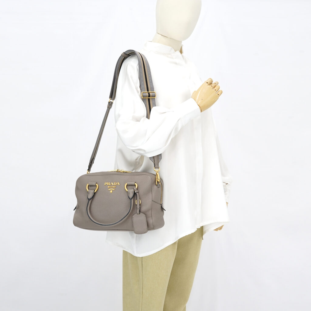 Prada Vitello Phenix Bauletto Argilla