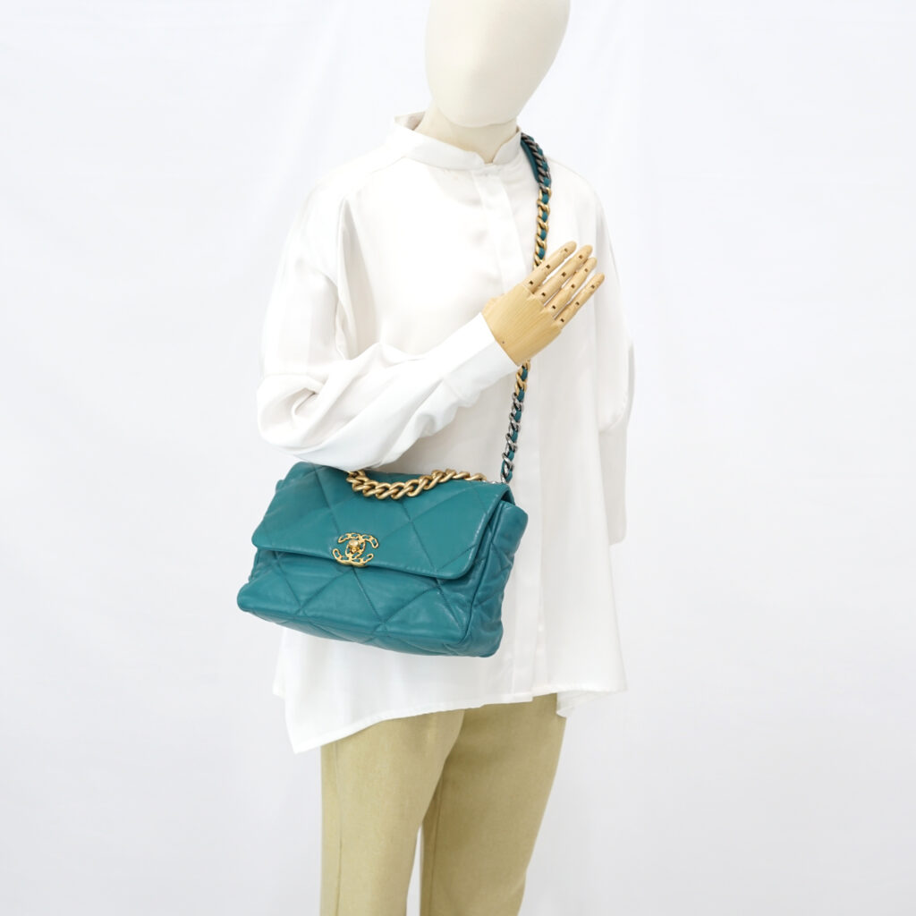 Chanel C19 Large Lambskin Green Tosca