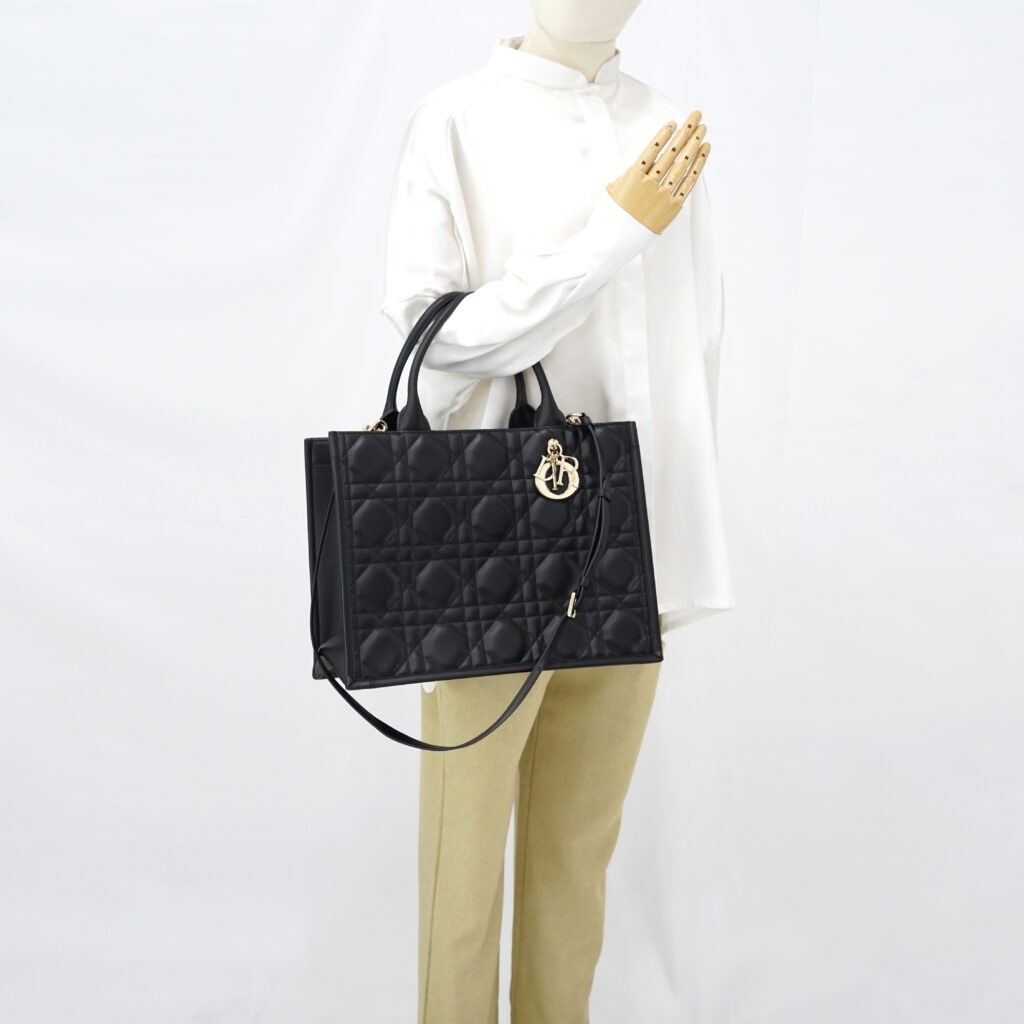 Dior Medium Book Tote Macrocannage Calfskin Black GHW