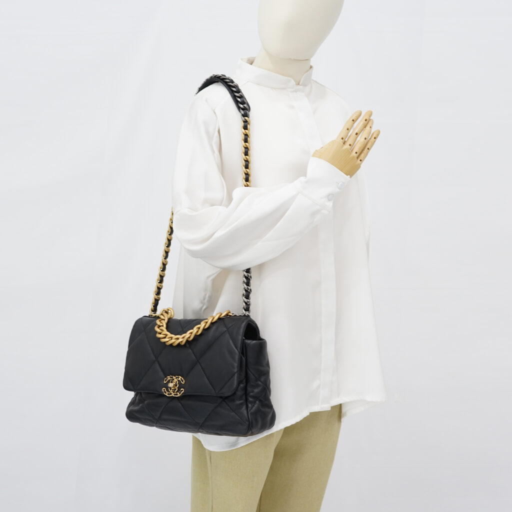Chanel C19 Large Lambskin Black