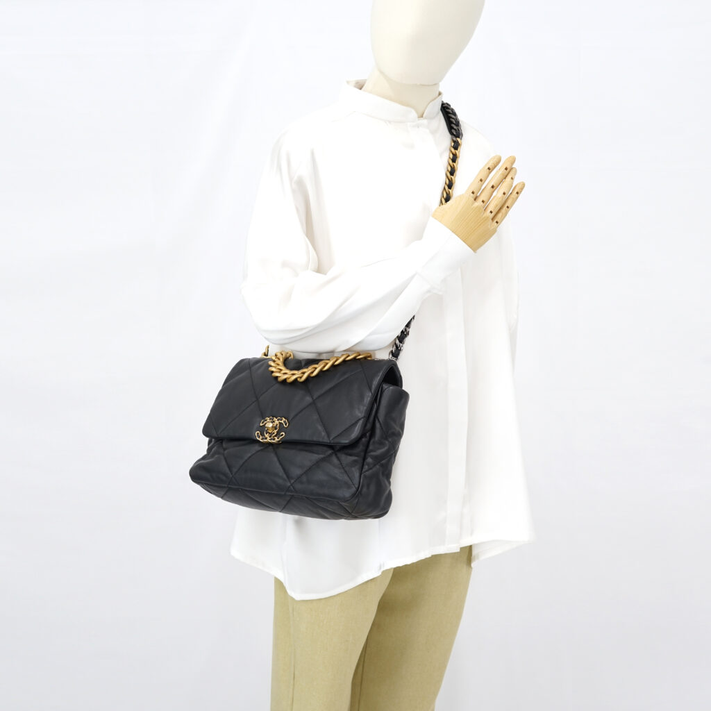 Chanel C19 Large Lambskin Black