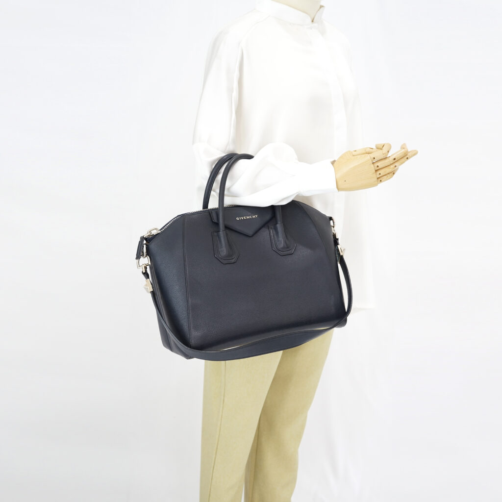 Givenchy Antigona Medium Navy SHW