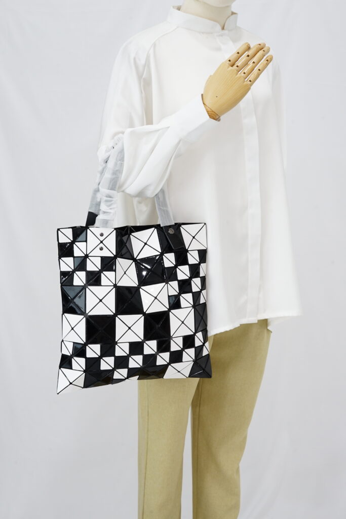 Bao Bao Prism Tote Bag Black white