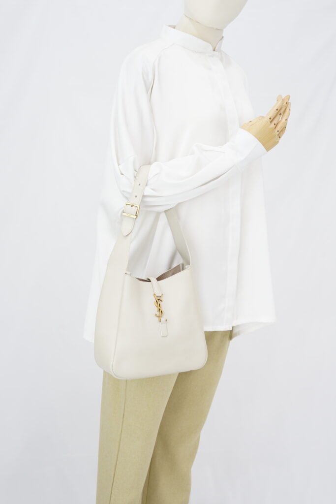 Saint Laurent Hobo LE 5 A 7 Supple Small Ivory GHW