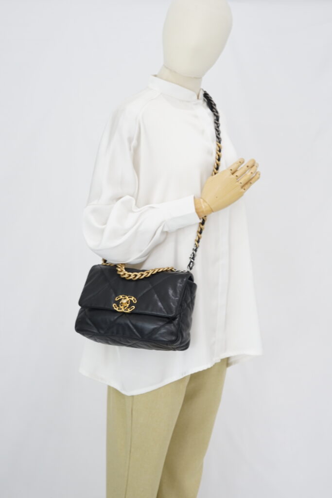 Chanel C19 Small Black
