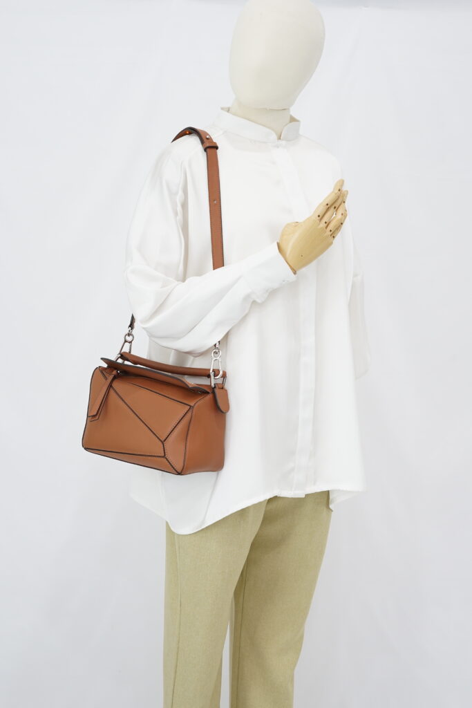 Loewe Puzzle Small Tan GHW
