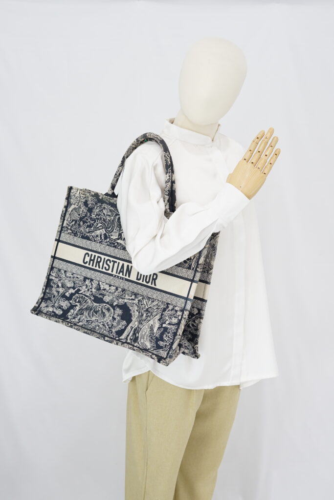 Dior Large Book Tote Blue And Ecru Toile De Jouy Reverse Embroidery Canvas