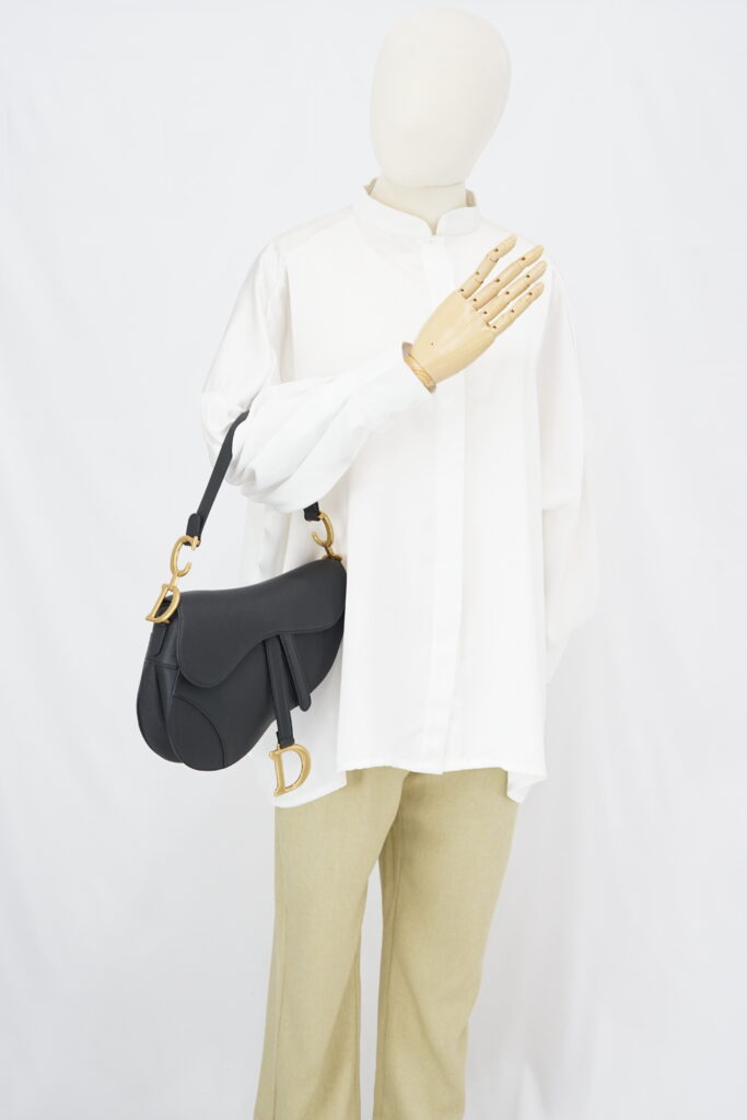 Dior Saddle Medium Grained Black GHW