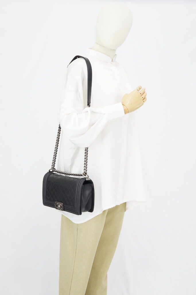 Chanel Boy 25 Lambskin Black RHW