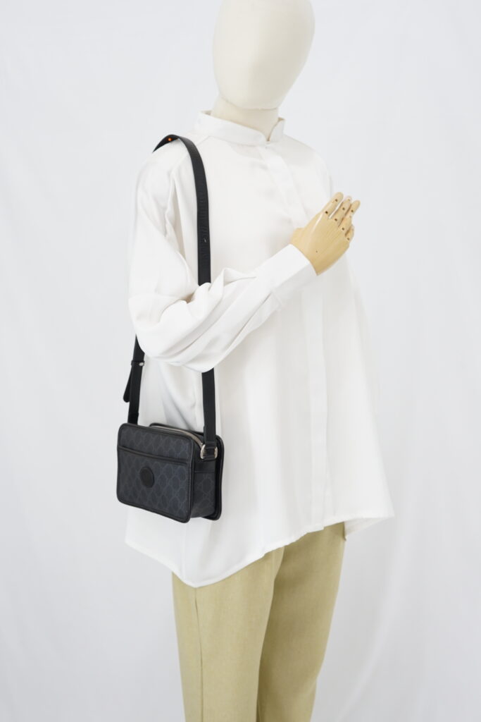 Gucci Mini Bag With Interlocking GG Supreme Black SHW
