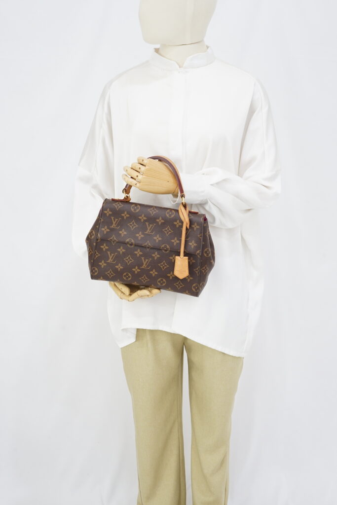 Louis Vuitton Clunny BB Monogram Fucshia GHW