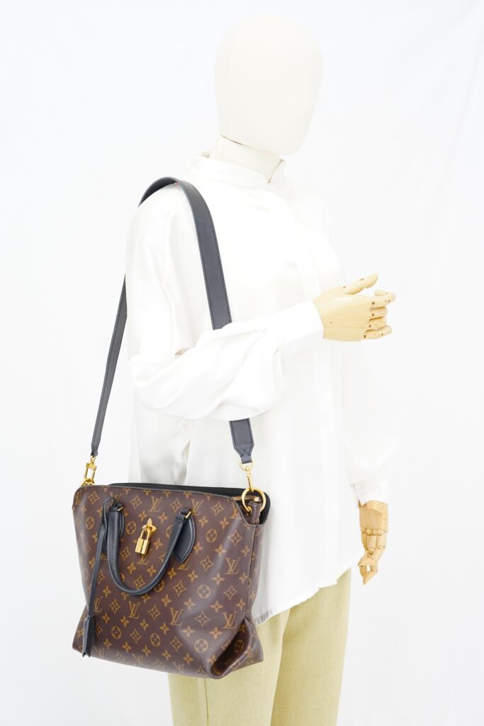 Louis Vuitton Flower Zip Tote MM Monogram Noir GHW