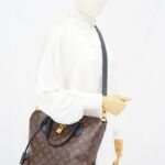 Louis Vuitton Flower Zip Tote MM Monogram Noir GHW