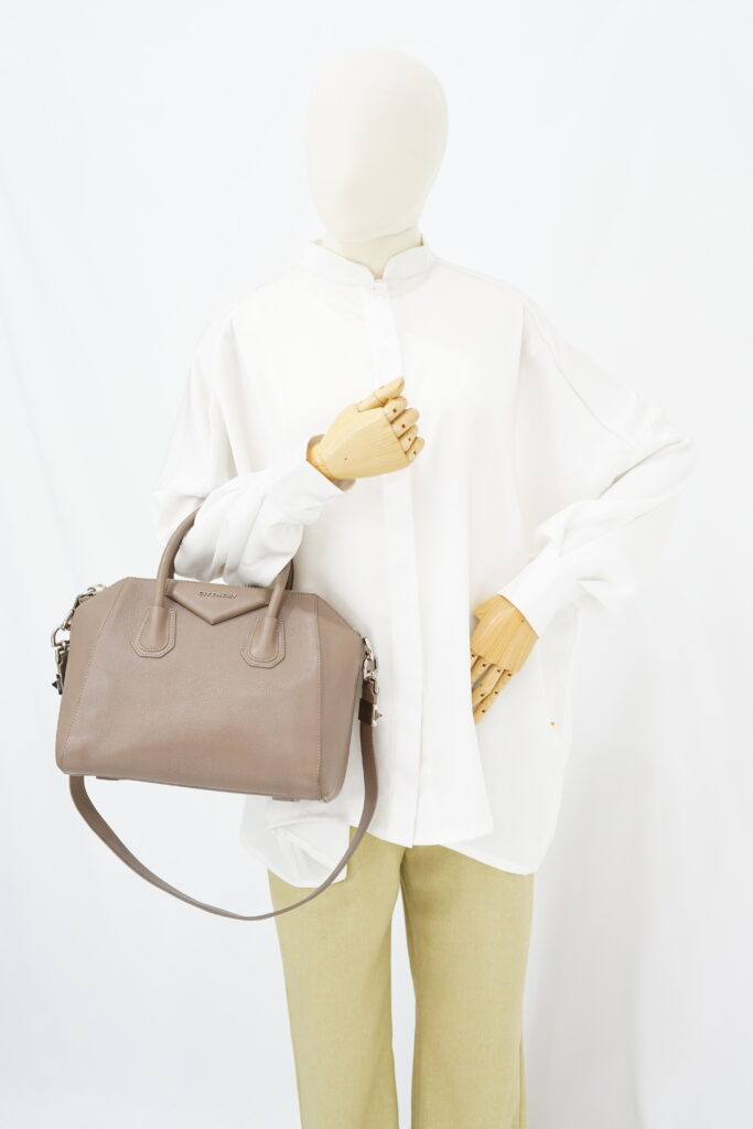 Givenchy Small Antigona Grained Taupe SHW