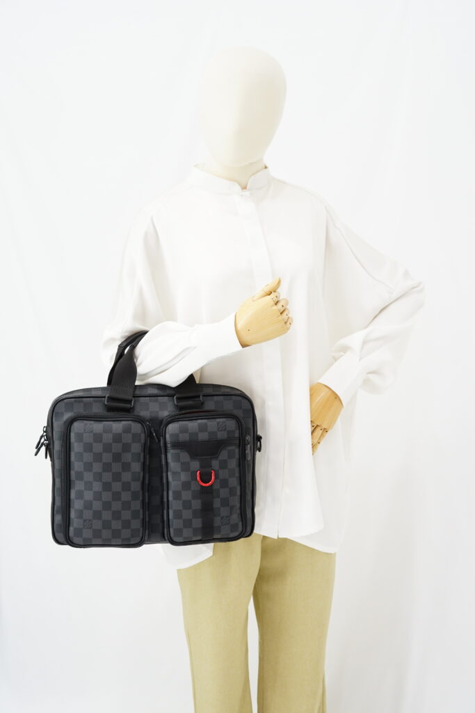 Louis Vuitton Utility Business Damier Graphite