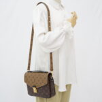 Louis Vuitton Metis MM Monogram Reverse GHW