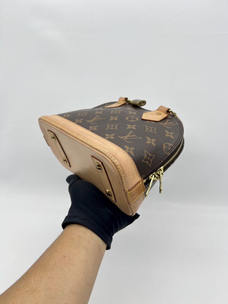Louis Vuitton Alma BB Monogram GHW