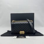 Chanel Boy 25 Chevron Black GHW