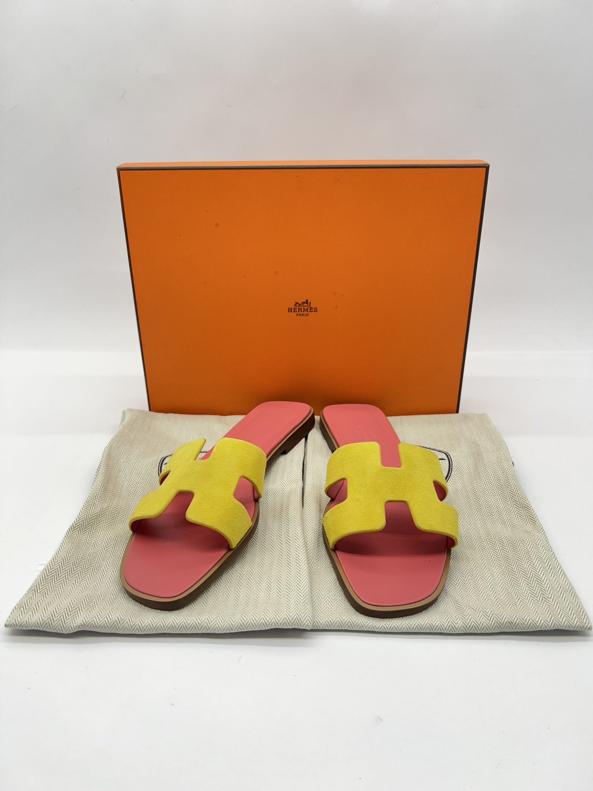 Hermes Oran Yellow Suede Pink Sole