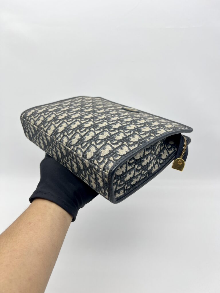 Dior 30 Montaigne Dea Pouch Blue Oblique Canvas GHW