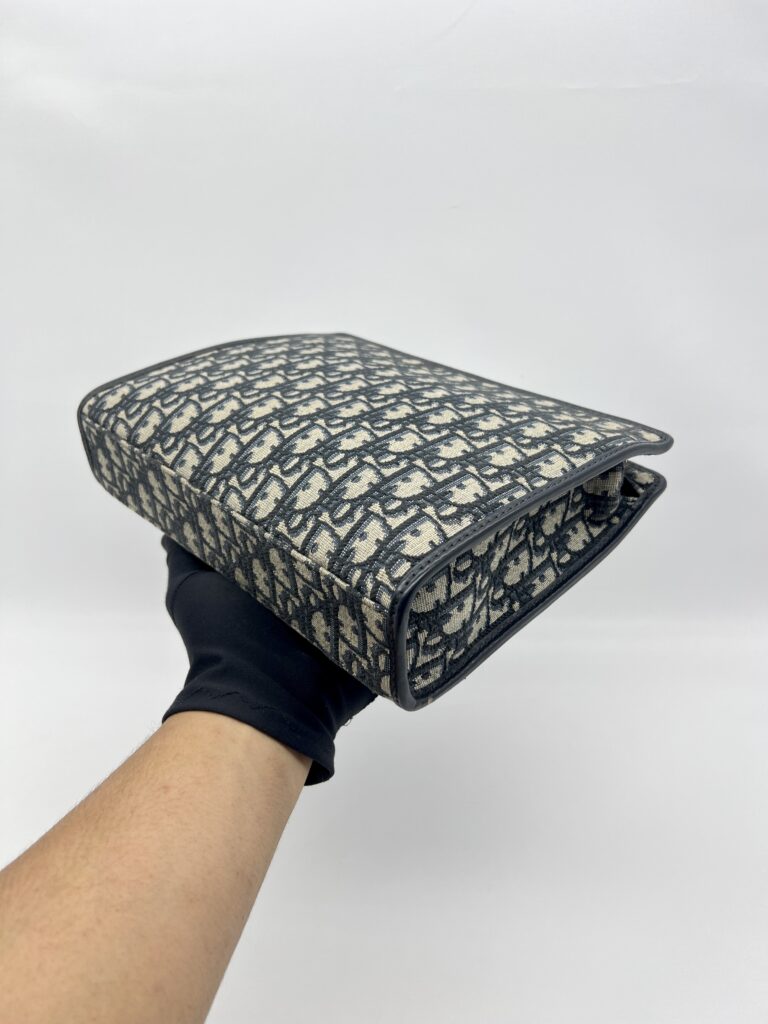 Dior 30 Montaigne Dea Pouch Blue Oblique Canvas GHW