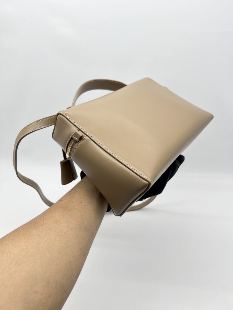 Loro Piana Extra Bag L27 Nude GHW