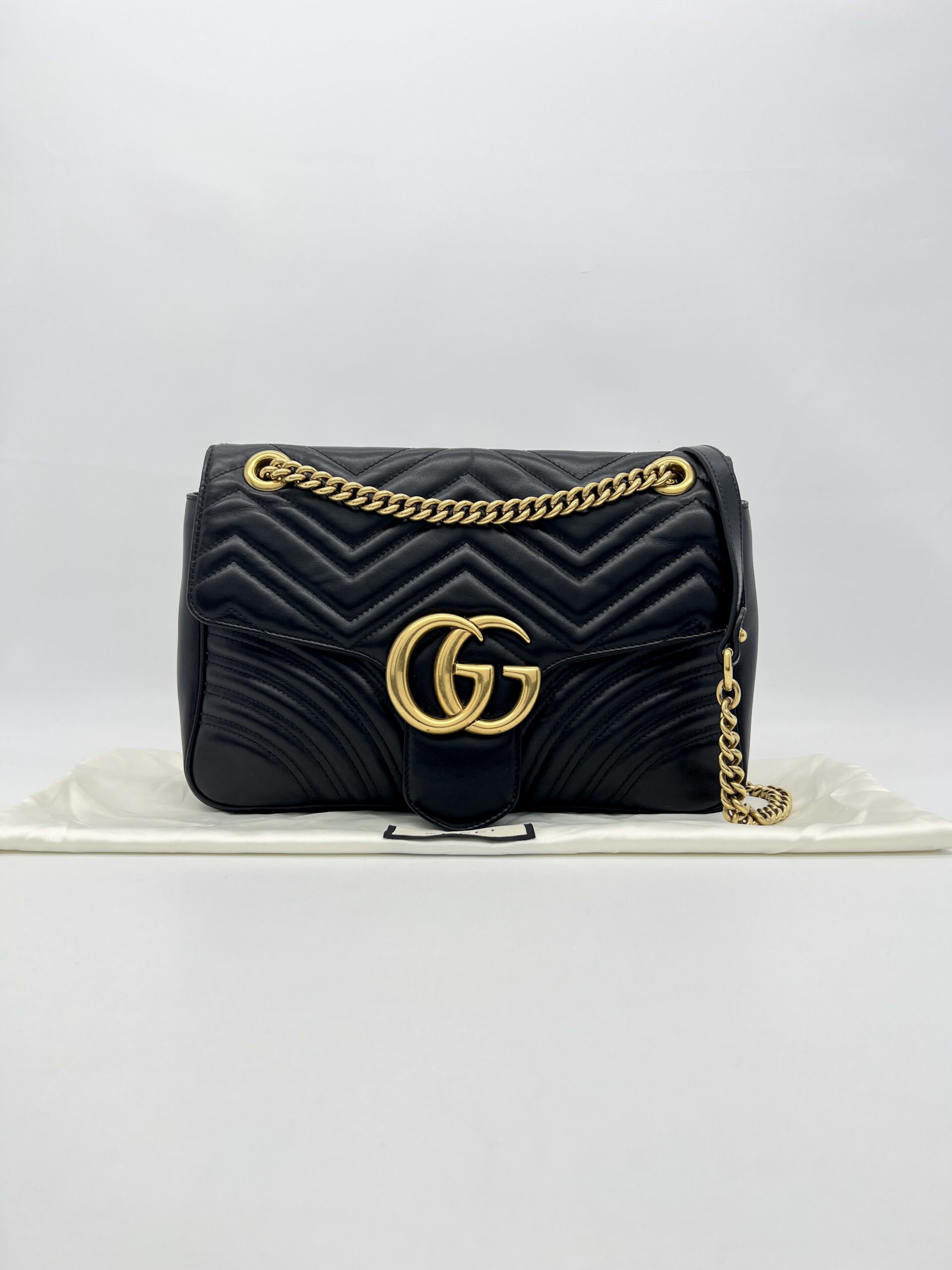 Gucci GG Marmont Medium Matelasse Black GHW