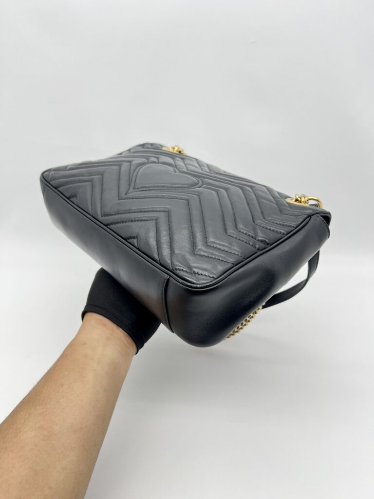 Gucci GG Marmont Medium Matelasse Black GHW