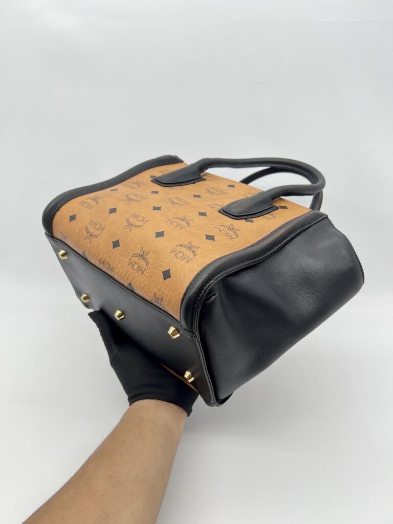 MCM Visetos Kathy Small Cognac Black GHW