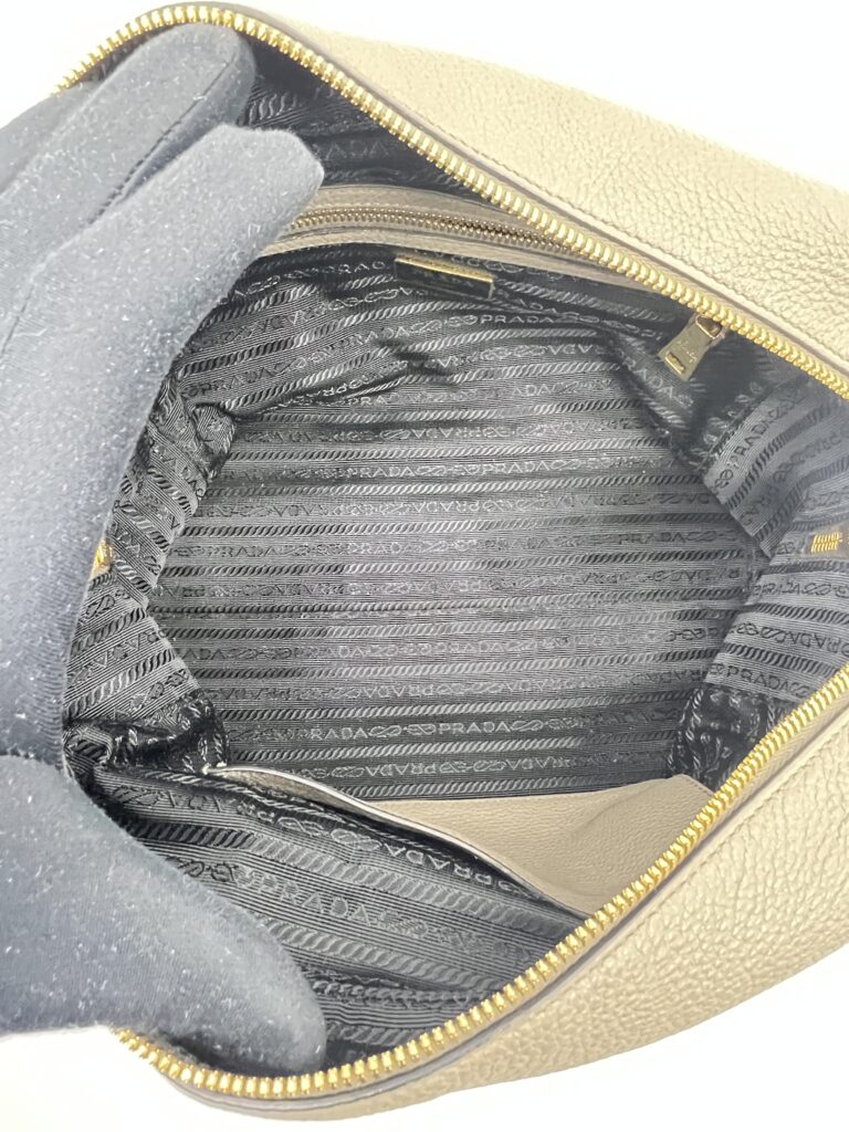 Prada Vitello Phenix Bauletto Argilla