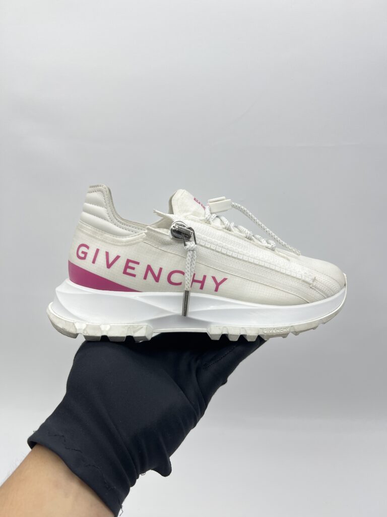 Givenchy Spectre Runner White/Fuchsia