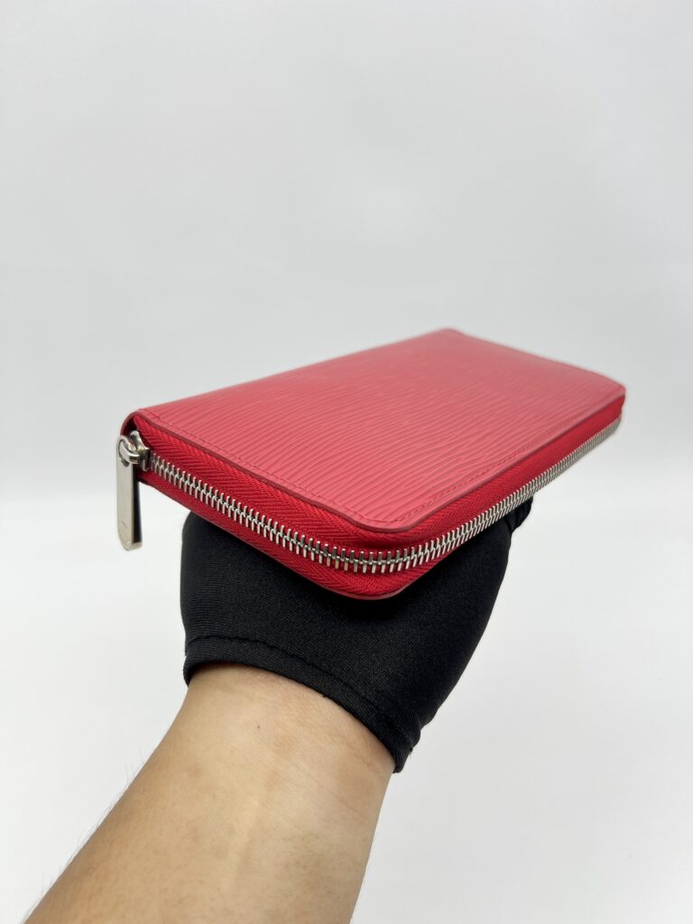 Louis Vuitton Zippy Wallet Epi Red SHW