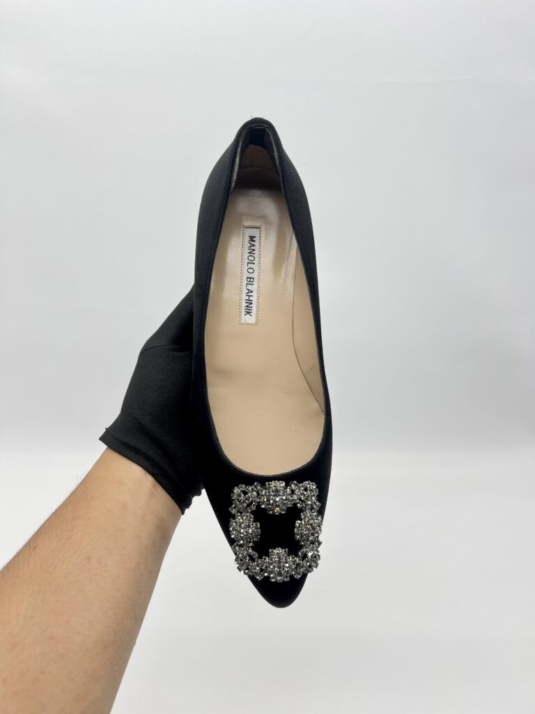 Manolo Blahnik Hangisi Flat Satin Black