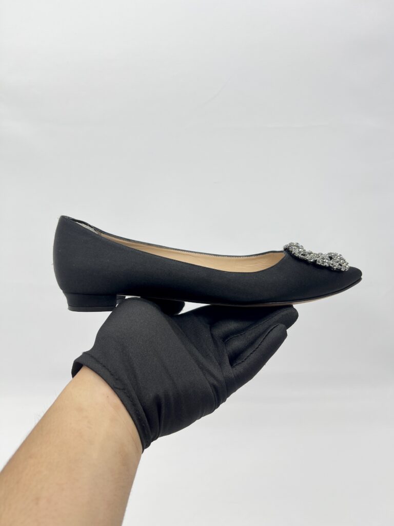 Manolo Blahnik Hangisi Flat Satin Black