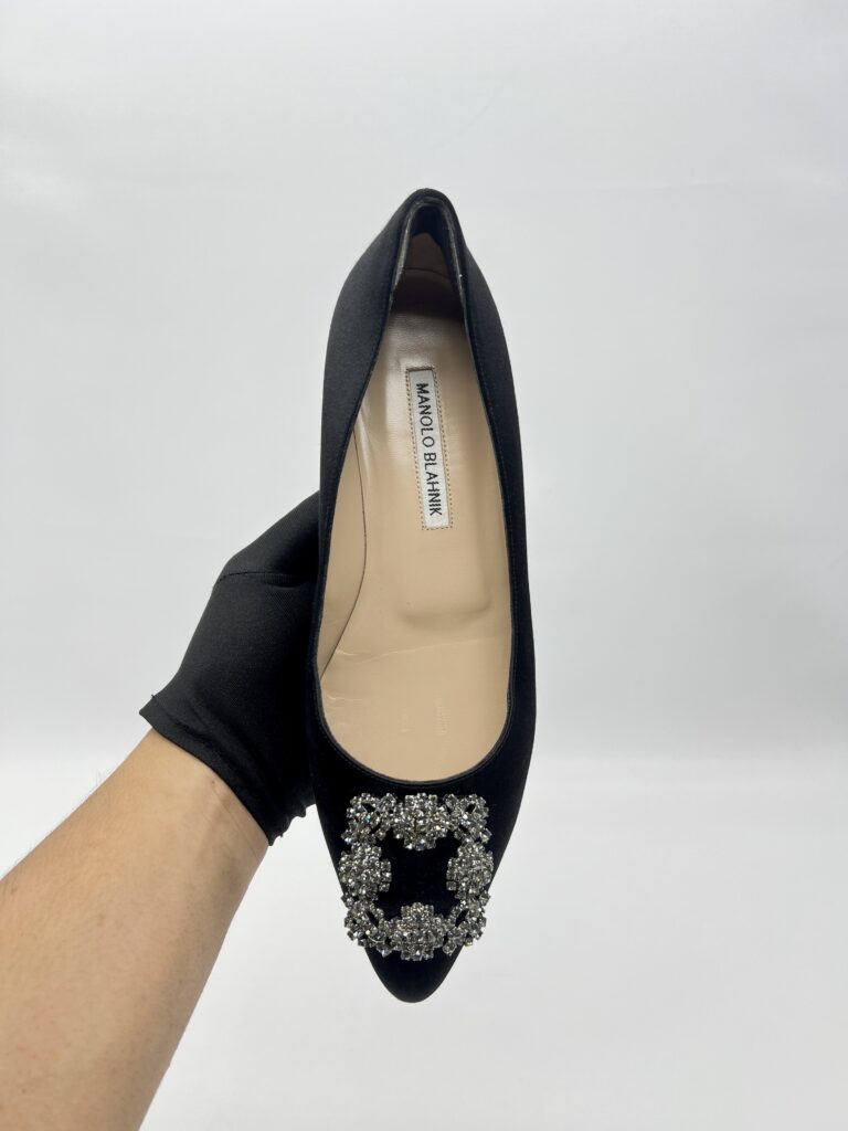 Manolo Blahnik Hangisi Flat Satin Black