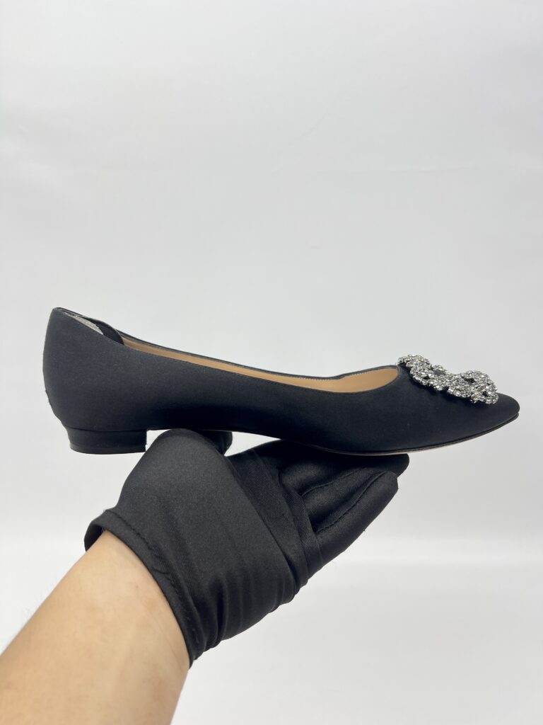 Manolo Blahnik Hangisi Flat Satin Black