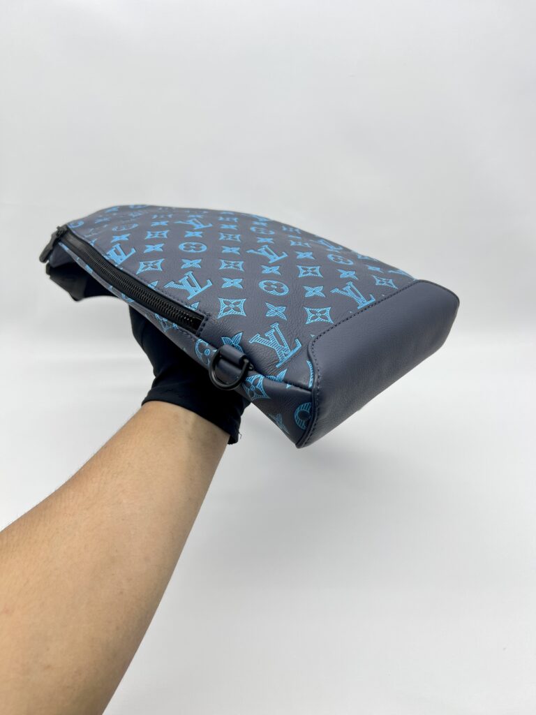 Louis Vuitton Duo Slingbag Monogram Shadow River Blue