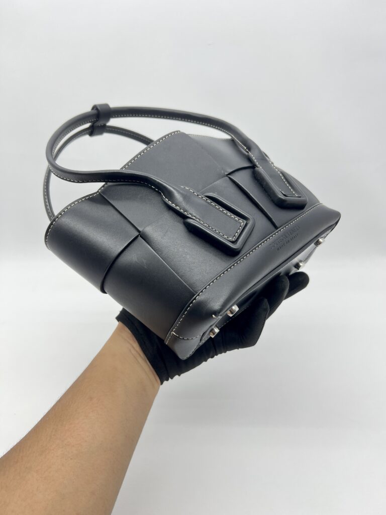 Bottega Veneta Arco Mini Black Intrecciato SHW