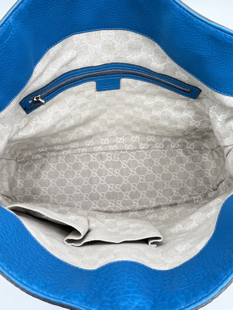 Gucci Diana Bamboo Handle Blue Pebbled