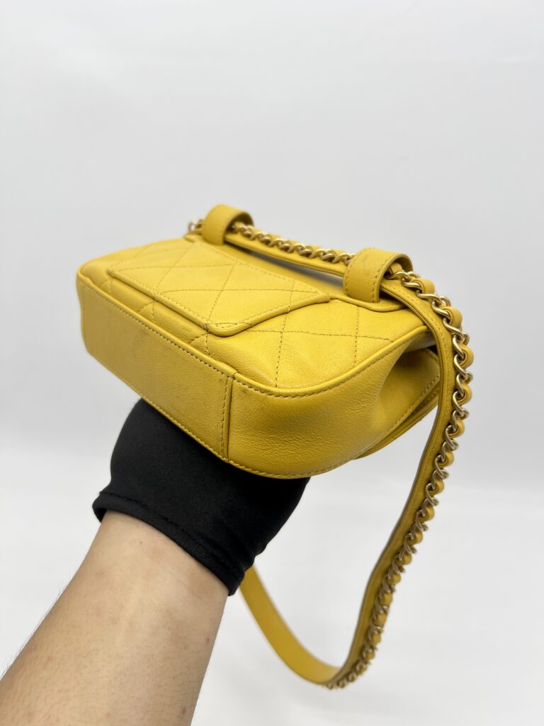 Chanel Chain Infinity Waist Belt Bag Yellow GHW