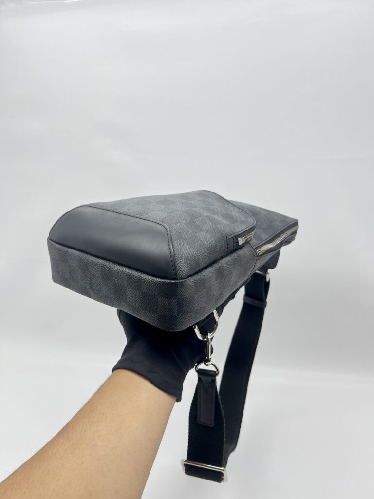 Louis Vuitton Avenue SLing Bag Damier Graphite SHW