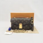 Louis Vuitton Metis East West Monogram GHW